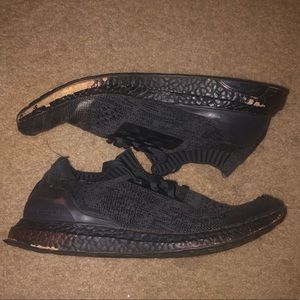 adidas Ultra Boost Uncaged (Triple Black)